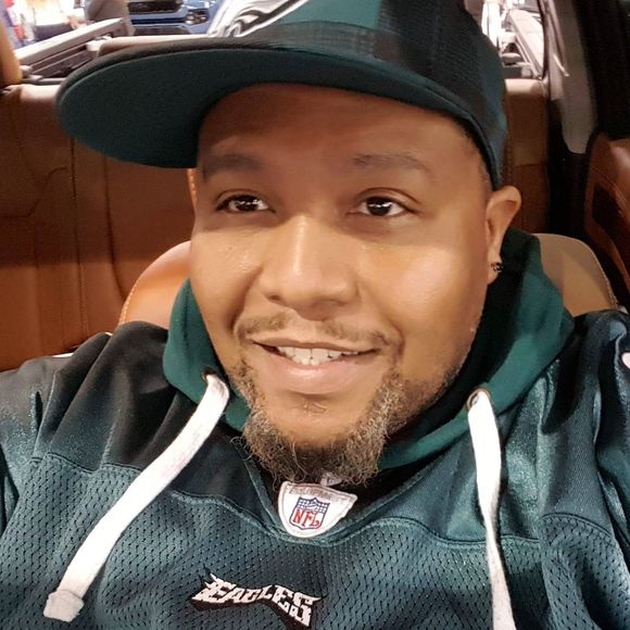 Sneakers - Picture 1 of 1